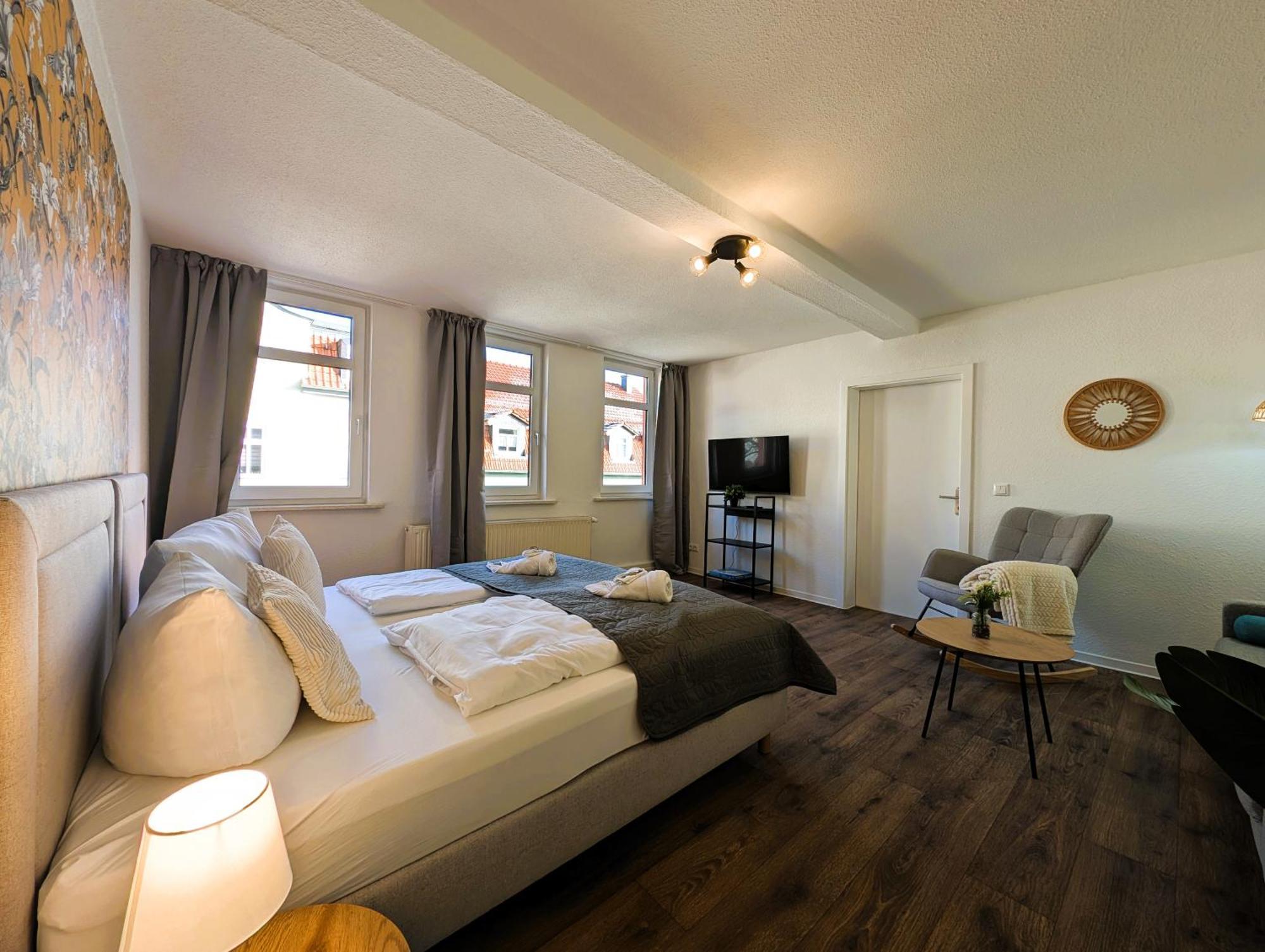 Bohnapartments - Topfmarkt Xxl Suiten - Neu In Top Zentrumslage, Vollausstattung, Wlan, Parkplaetze Ilmenau Esterno foto